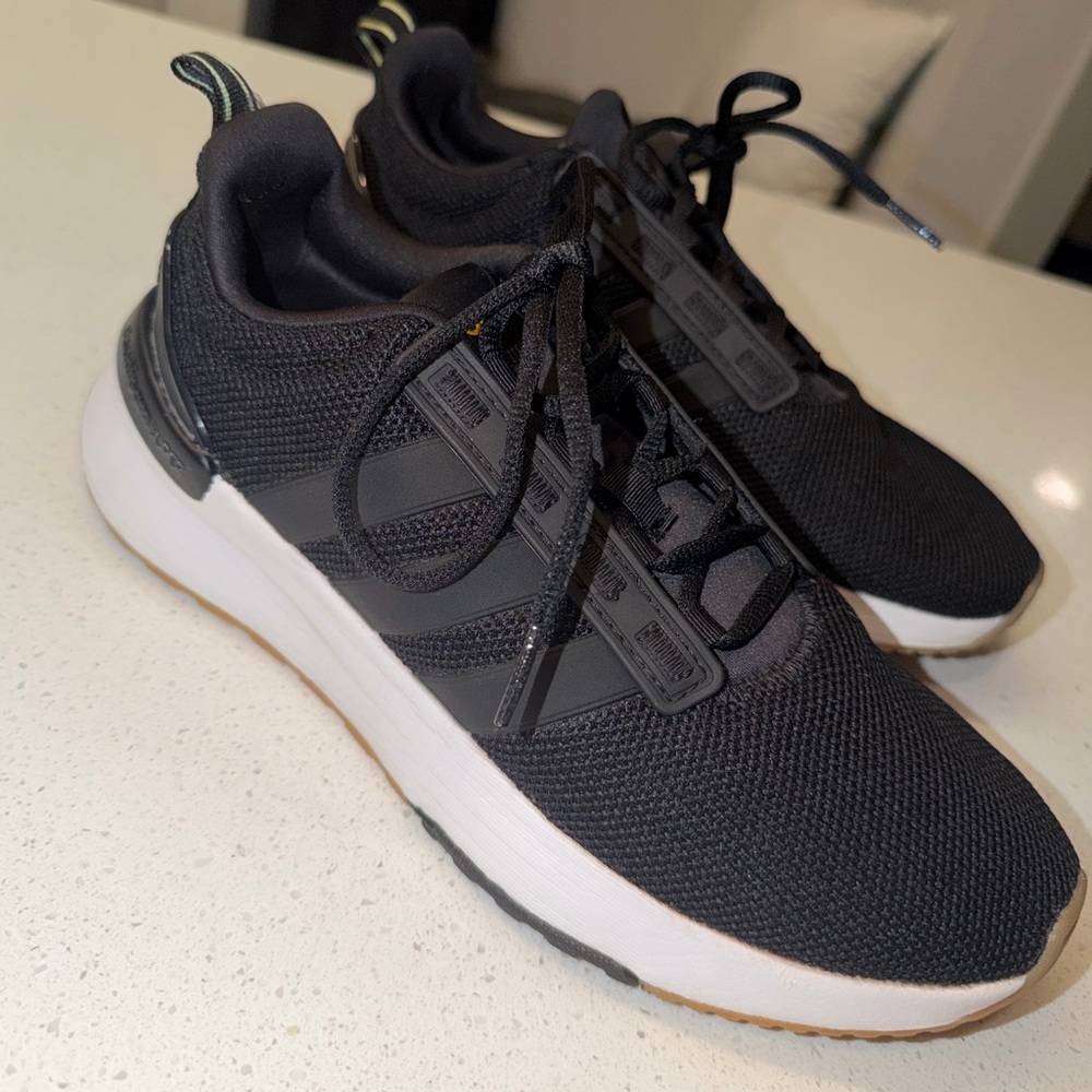 adidas Cloudfoam Black Sneakers